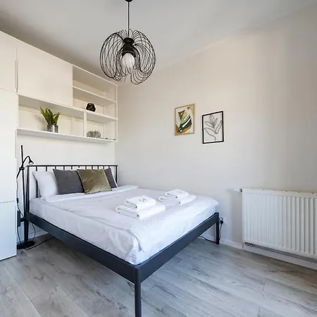 Chic - Center - Cozy One Bedroom - Opolska Apartmán *
